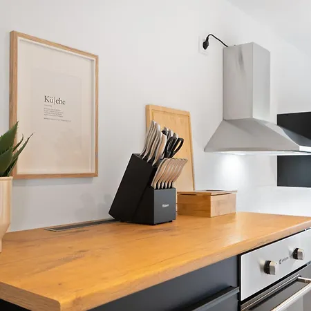 Coming - Moderne Mit Naehe Zu Koeln Messe, Flughafen, Dom, Lanxess-arena - Schnelles Wlan, 2 Baeder, 2 Kostenlose Parkplaetze Apartment