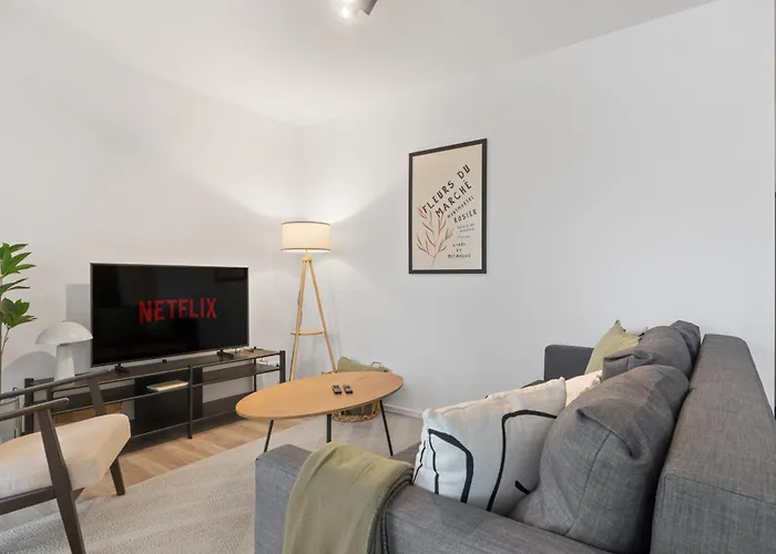 Апартаменты Coming - Moderne Mit Naehe Zu Koeln Messe, Flughafen, Dom, Lanxess-arena - Schnelles Wlan, 2 Baeder, 2 Kostenlose Parkplaetze