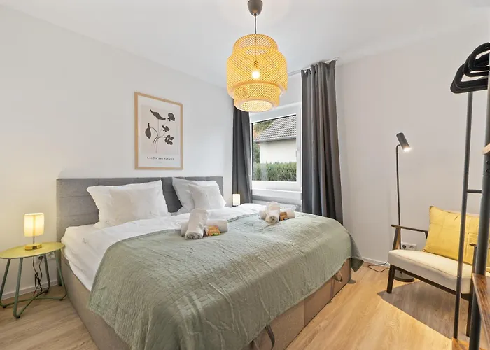 Coming - Moderne Mit Naehe Zu Koeln Messe, Flughafen, Dom, Lanxess-arena - Schnelles Wlan, 2 Baeder, 2 Kostenlose Parkplaetze * Бергиш-Гладбах